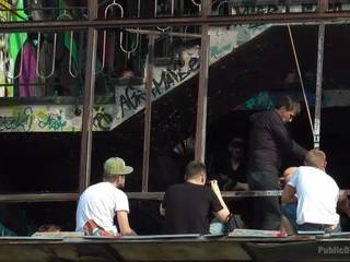 Порно видео групповое грубое